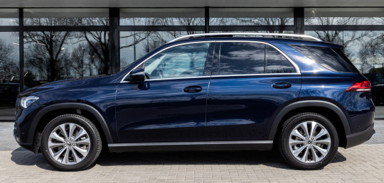 mercedes-benz-gle-suv-video-mobiel