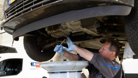 ford-services-economy-slider-1