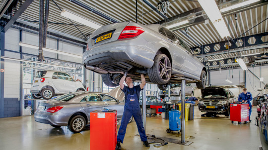 mercedes-Benz-service-dealeronderhoud-slider