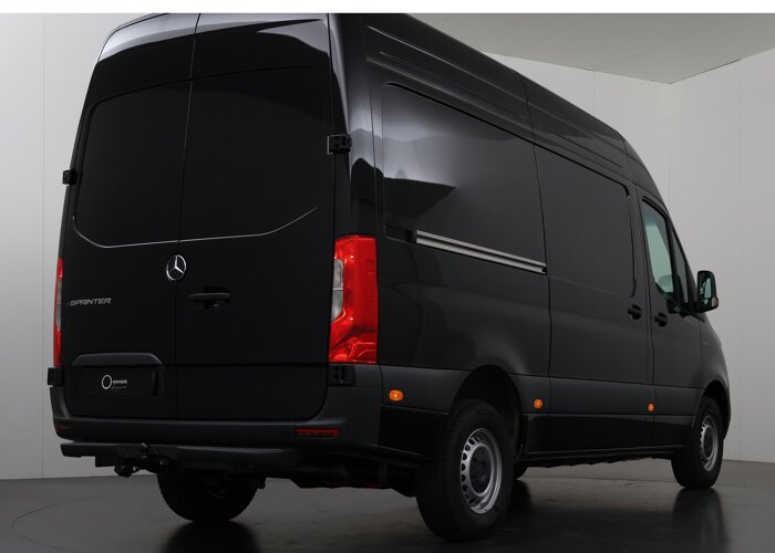 Mercedes-Benz eSprinter 414 GB L2 H2 PRO | 81 kWh | 4250 GVW |