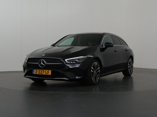 Mercedes-Benz CLA-Klasse Shooting Brake 180 Star Edition Luxury Line