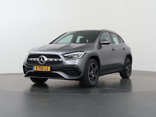 Mercedes-Benz GLA 180 Business Solution AMG
