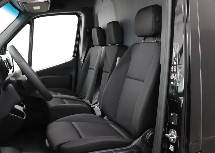 Mercedes-Benz eSprinter 414 GB L2 H2 PRO | 81 kWh | 4250 GVW |