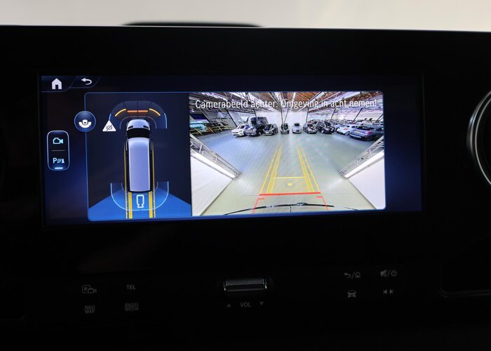 Mercedes-Benz Sprinter 319 CDI L2 H1 RWD Select