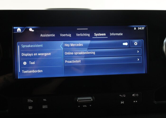 Mercedes-Benz Sprinter 319 CDI L2 H1 RWD Select