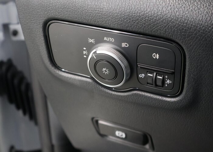 Mercedes-Benz Vito Bestelwagen 110 CDI L2 Pro
