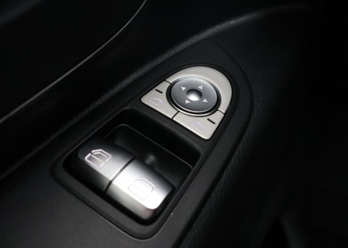 Mercedes-Benz Vito Bestelwagen 114 CDI L2 PRO
