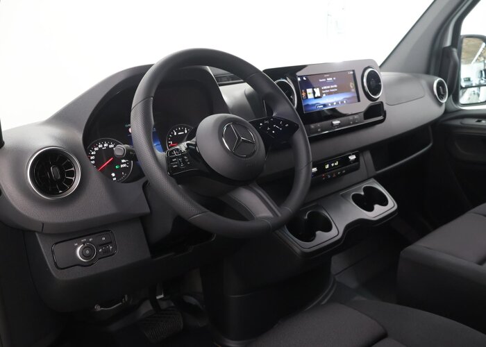 Mercedes-Benz Sprinter 317 CDI | L2 H2 | Aut. | RWD | PRO |