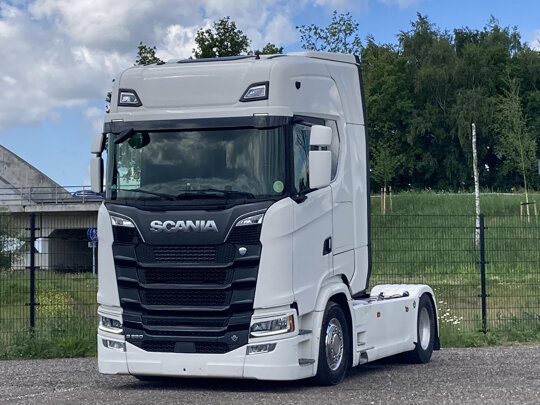 Scania  S650 V8 | Retarder | Full Air | Leather seats