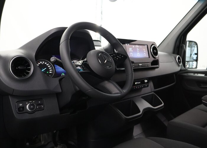 Mercedes-Benz eSprinter 414 GB L2 H2 PRO | 81 kWh | 4250 GVW |