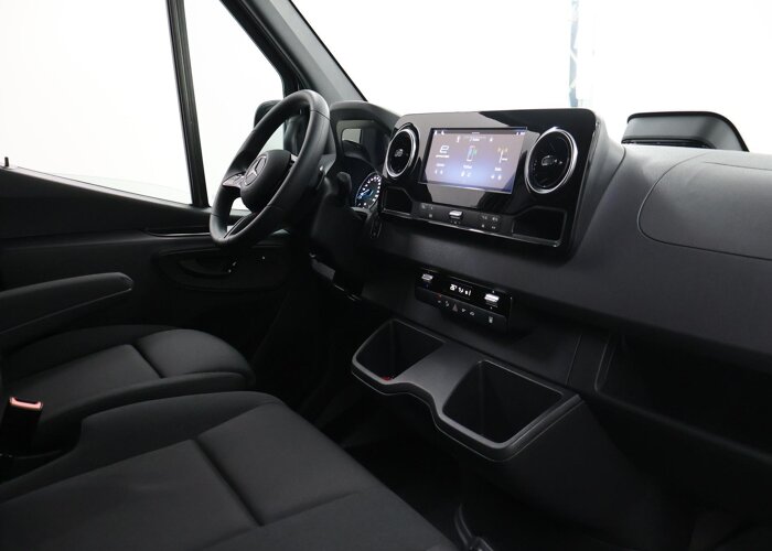 Mercedes-Benz eSprinter 414 GB L2 H2 PRO | 81 kWh | 4250 GVW |