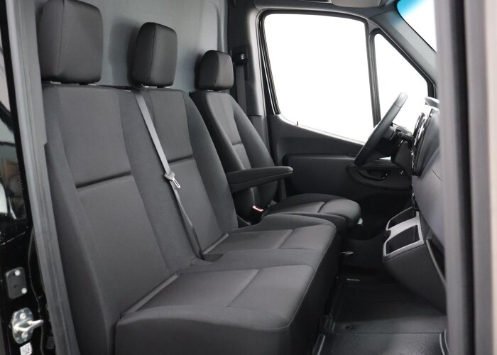 Mercedes-Benz eSprinter 414 GB L2 H2 PRO | 81 kWh | 4250 GVW |