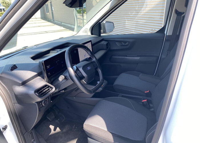 Ford E-Transit Courier Trend 44 kWh