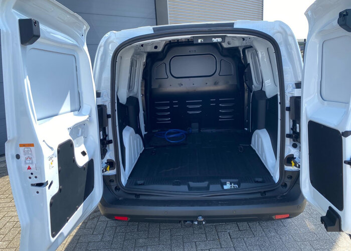 Ford E-Transit Courier Trend 44 kWh