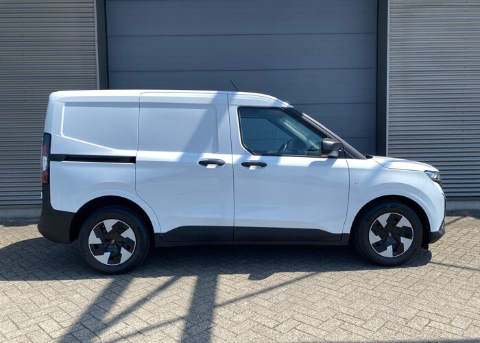 Ford E-Transit Courier Trend 44 kWh