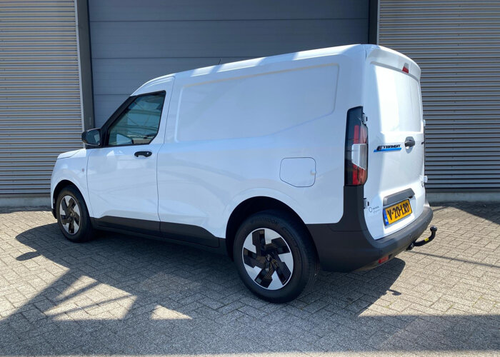 Ford E-Transit Courier Trend 44 kWh