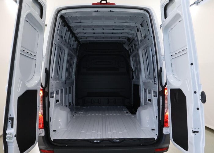 Mercedes-Benz Sprinter 315 | Aut. | L2 H2 | RWD | PRO | 3500 KG. AHW