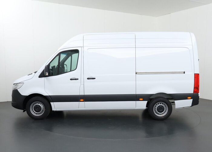 Mercedes-Benz Sprinter 317 CDI | L2 H2 | Aut. | RWD | PRO |
