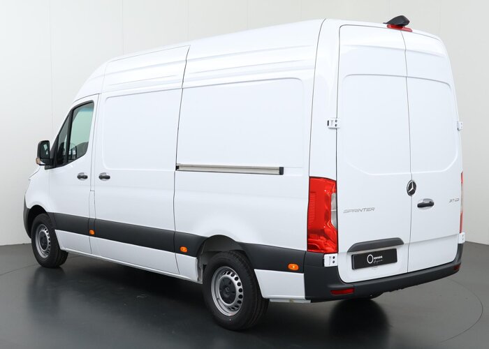 Mercedes-Benz Sprinter 317 CDI | L2 H2 | Aut. | RWD | PRO |