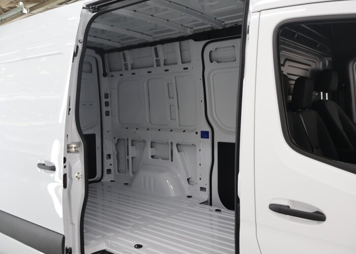 Mercedes-Benz Sprinter 317 CDI | L2 H2 | Aut. | RWD | PRO |