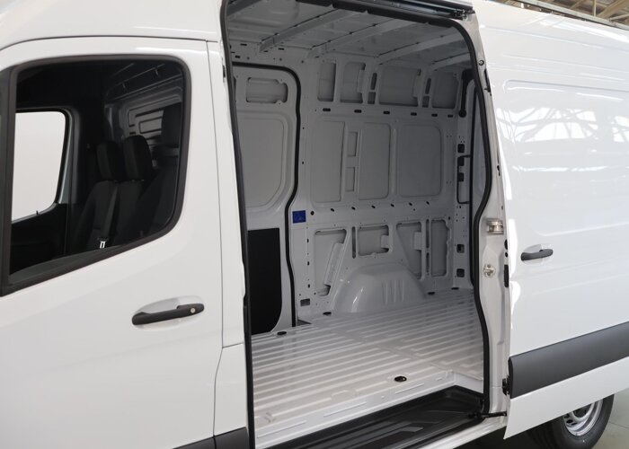 Mercedes-Benz Sprinter 317 CDI | L2 H2 | Aut. | RWD | PRO |