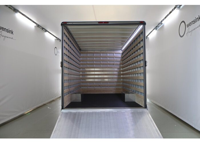 Ford Transit 350 2.0 TDCI L4H1 Trend Skeletal