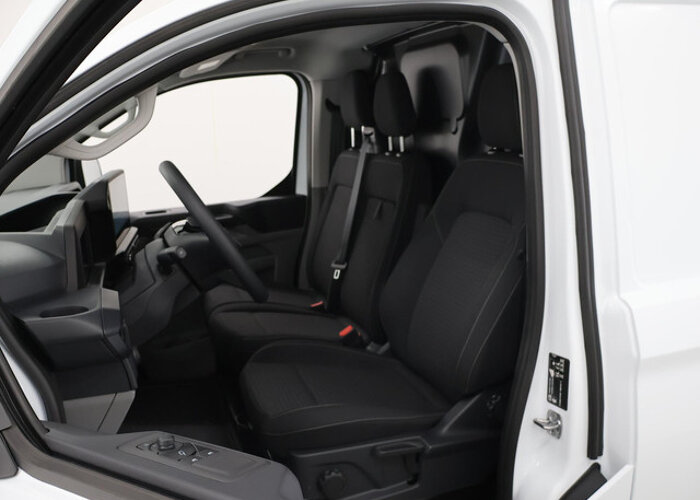 Ford E-Transit Custom 320 | L1 H1 | Trend | 65 kWh | 2300 KG. AHW |