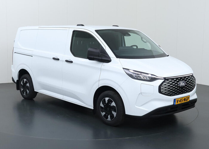Ford E-Transit Custom 320 | L1 H1 | Trend | 65 kWh | 2300 KG. AHW |