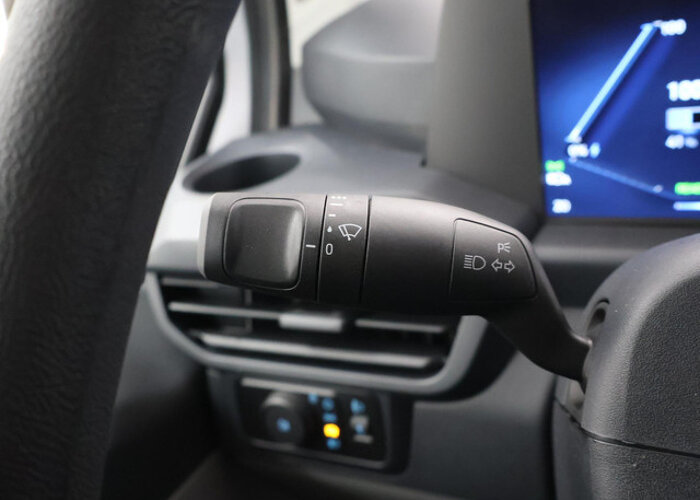 Ford E-Transit Custom 320 | L1 H1 | Trend | 65 kWh | 2300 KG. AHW |