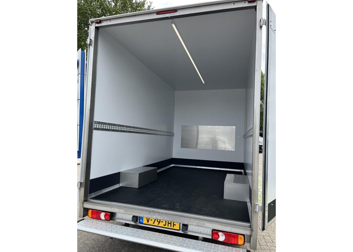 Ford Transit 350 2.0 TDCI L4H1 Trend Skeletal