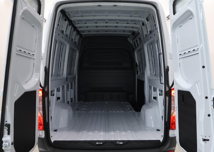 Mercedes-Benz Sprinter 317 CDI | Aut. | L2 H2 | RWD | PRO
