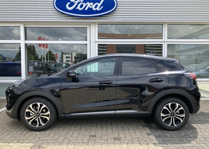 Ford Puma 1.0 EcoBoost Hybrid Titanium