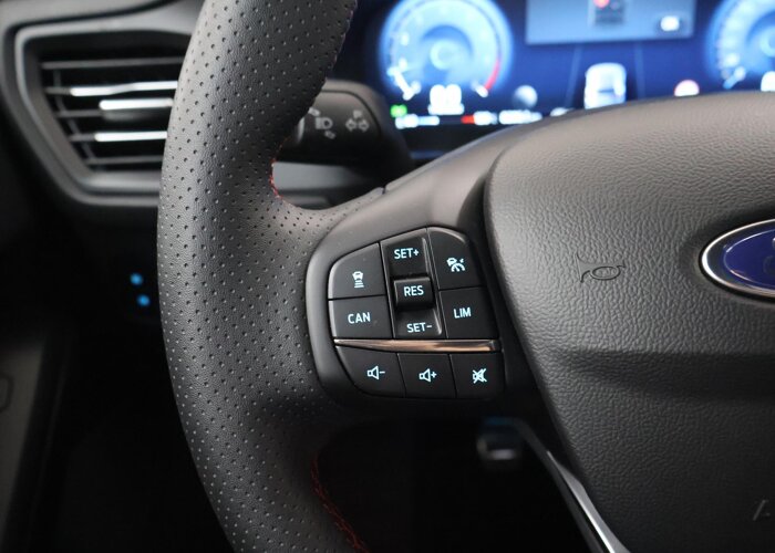 Ford FOCUS Wagon 1.0 EcoBoost Hybrid ST Line X