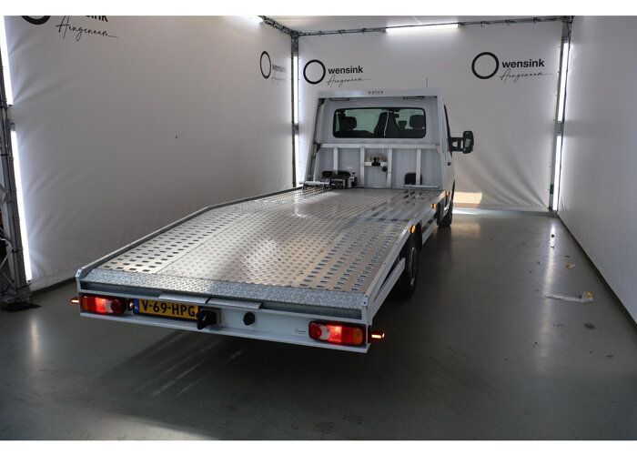 Renault Master T35 2.3 dCi 165 PK L3 OPRIJWAGEN |