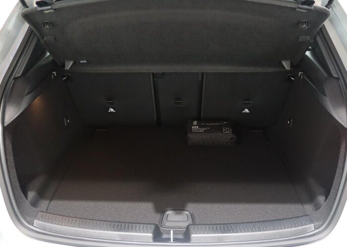 Mercedes-Benz A-Klasse 180 Business Solution AMG