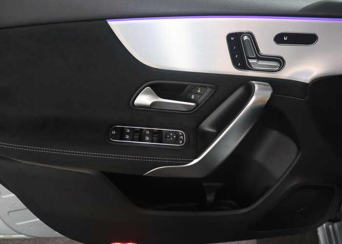 Mercedes-Benz A-Klasse 180 Business Solution AMG