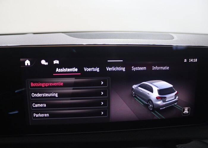 Mercedes-Benz A-Klasse 180 Business Solution AMG