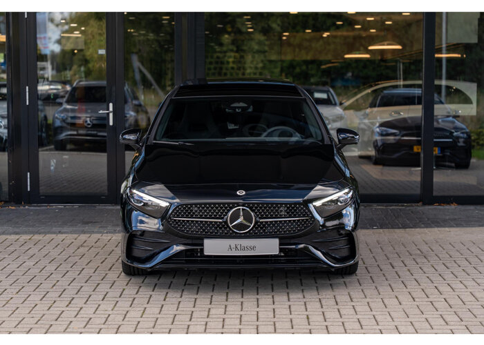 Mercedes-Benz A-Klasse 180 Business Solution AMG