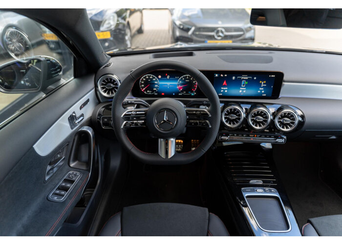 Mercedes-Benz A-Klasse 180 Business Solution AMG