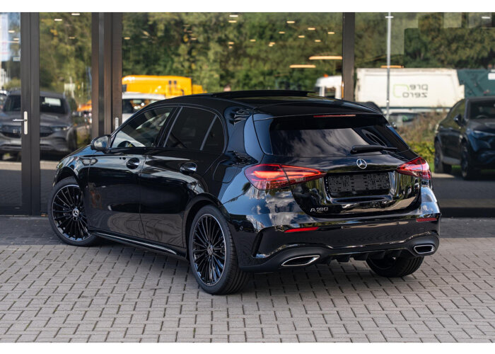 Mercedes-Benz A-Klasse 180 Business Solution AMG