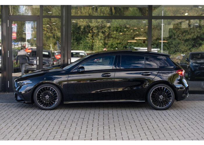 Mercedes-Benz A-Klasse 180 Business Solution AMG