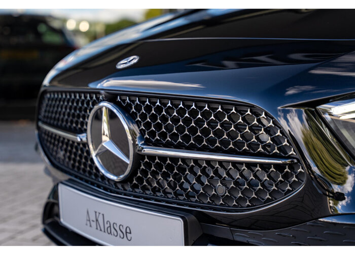 Mercedes-Benz A-Klasse 180 Business Solution AMG