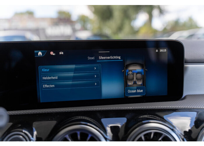 Mercedes-Benz A-Klasse 180 Business Solution AMG