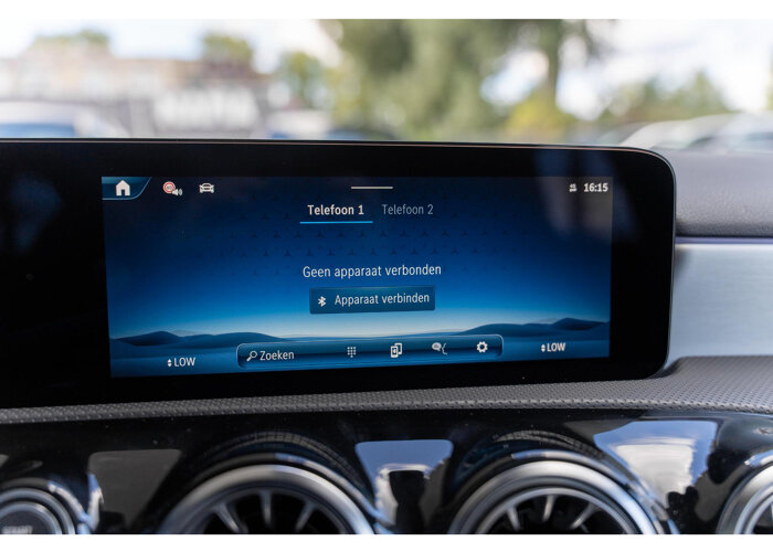 Mercedes-Benz A-Klasse 180 Business Solution AMG