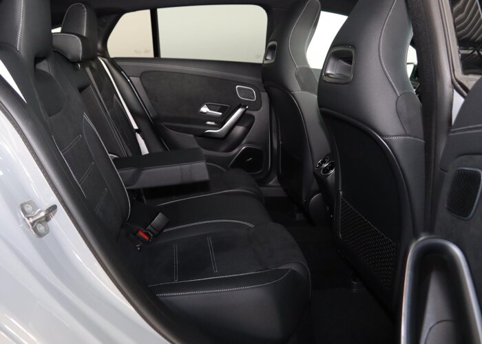 Mercedes-Benz CLA-Klasse Shooting Brake 180 Business Solution AMG