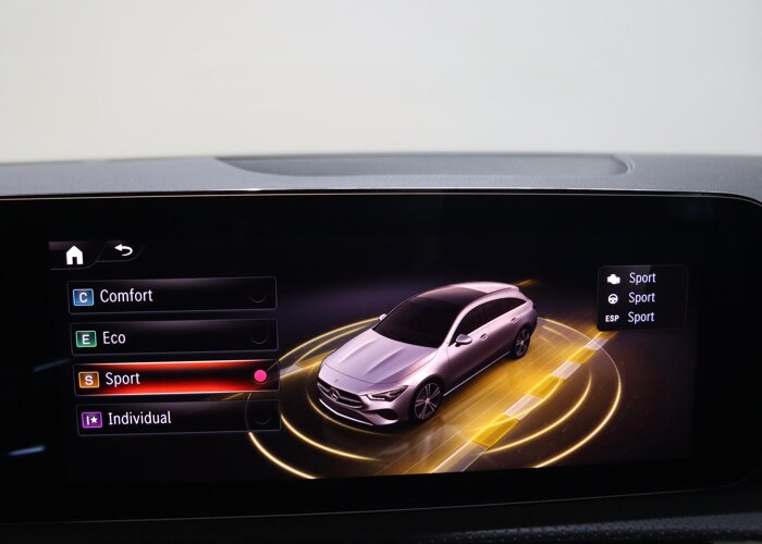 Mercedes-Benz CLA-Klasse Shooting Brake 180 Business Solution AMG