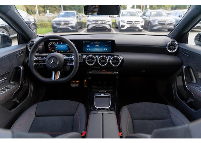 Mercedes-Benz A-Klasse 250e Business Solution AMG