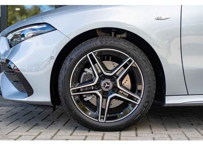 Mercedes-Benz A-Klasse 250e Business Solution AMG