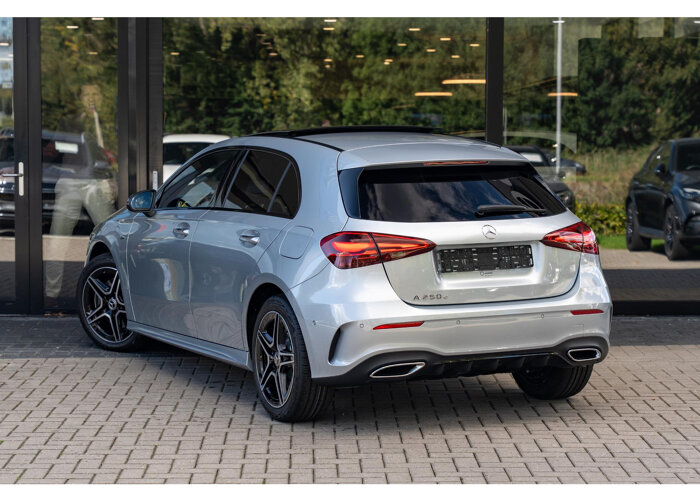 Mercedes-Benz A-Klasse 250e Business Solution AMG