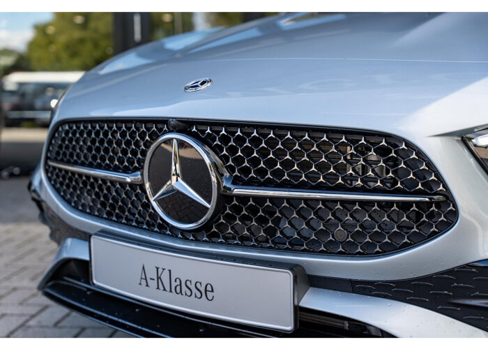 Mercedes-Benz A-Klasse 250e Business Solution AMG